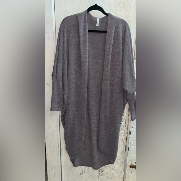 🍂🍁Celeste Oversized Sweater Duster🍁🍂 - Picture 3 of 5